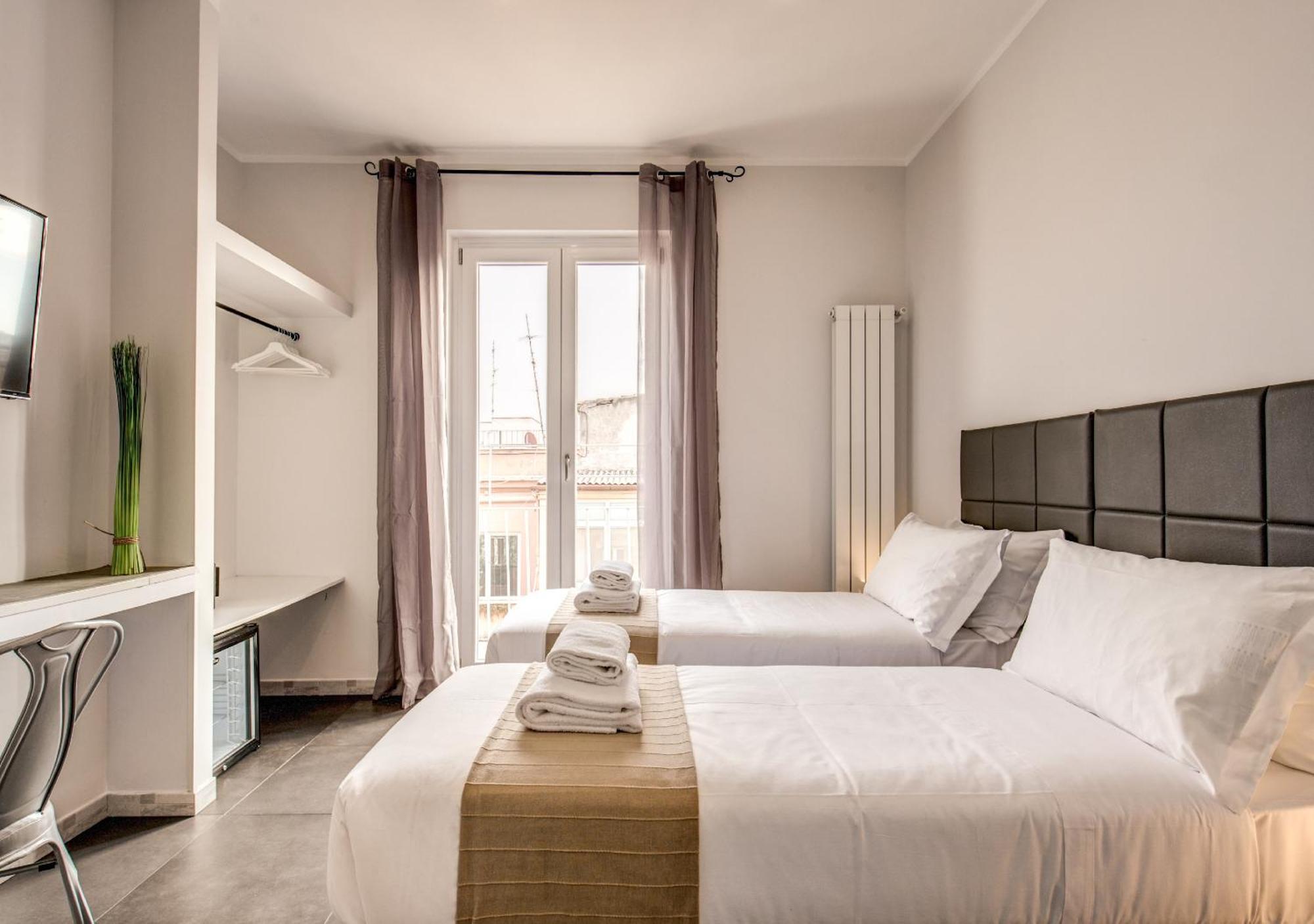 Floor 6 Boutique Rooms By Dot Suites 3*