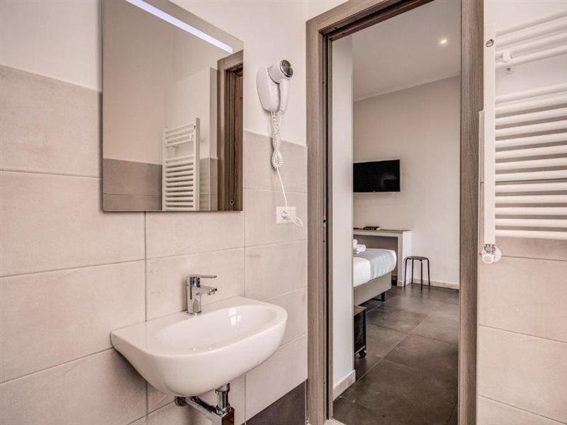 Gasthof Floor 6 Boutique Rooms By Dot Suites 3*