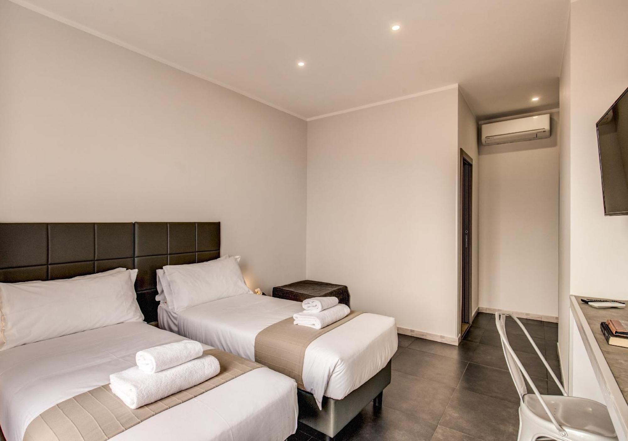 Gasthof Floor 6 Boutique Rooms By Dot Suites